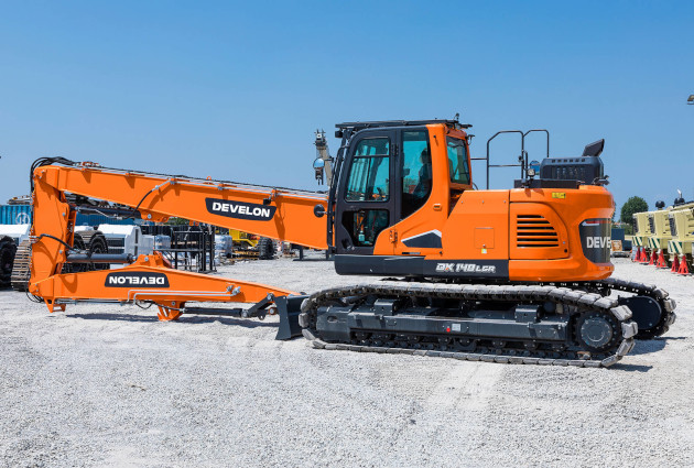 DEVELON pristato naują griovimo ekskavatorių DX140RDM-7