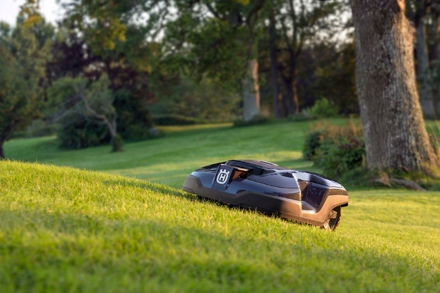 Robotai-vejapjovės HUSQVARNA AUTOMOWER® – inovatyvus sprendimas vejų priežiūrai