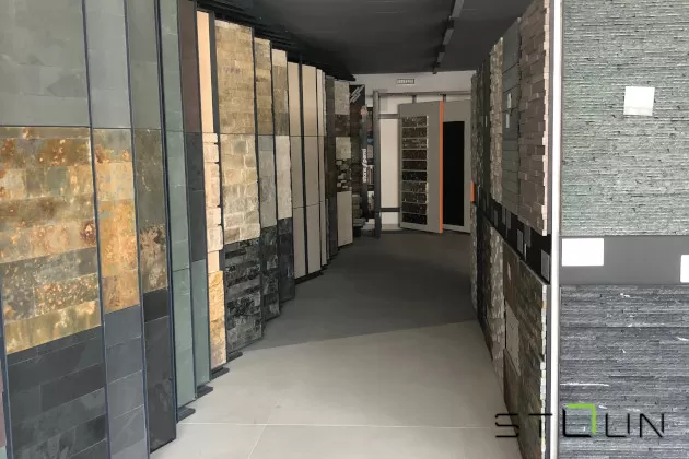 Apdailos medžiagų salonas STOUN - natūralaus akmens gaminiai: skalūnas, kvarcitas, granitas, smiltainis, lankstus akmuo fasado ir interjero apdailai